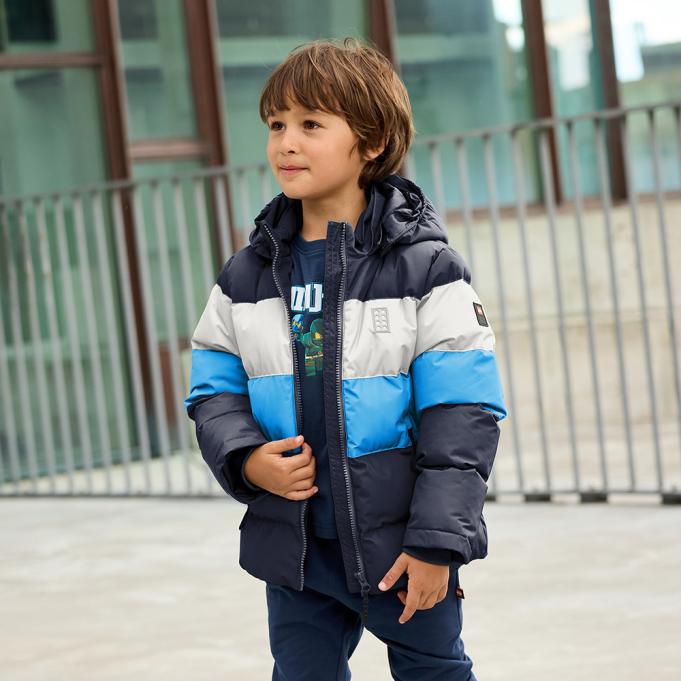 FINDE DIE PERFEKTE WINTERJACKE